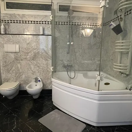A Casa Di Pele